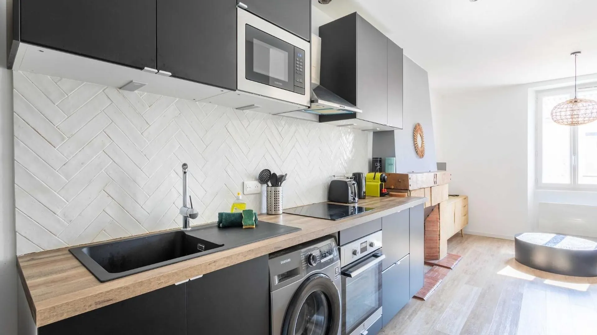 Charming Apartment -1Br 4P- Notre Dame Du Mont Marseille France