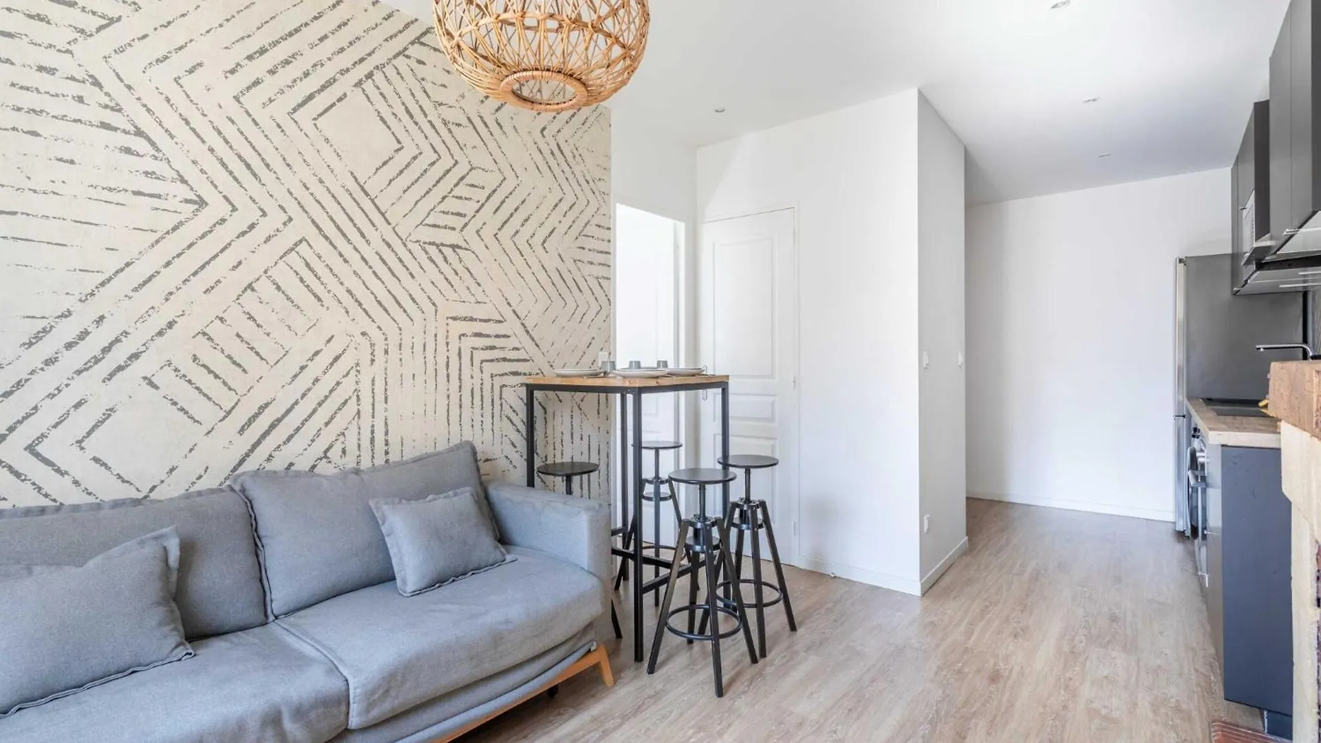 Charming Apartment -1Br 4P- Notre Dame Du Mont Marseille 0*,  France
